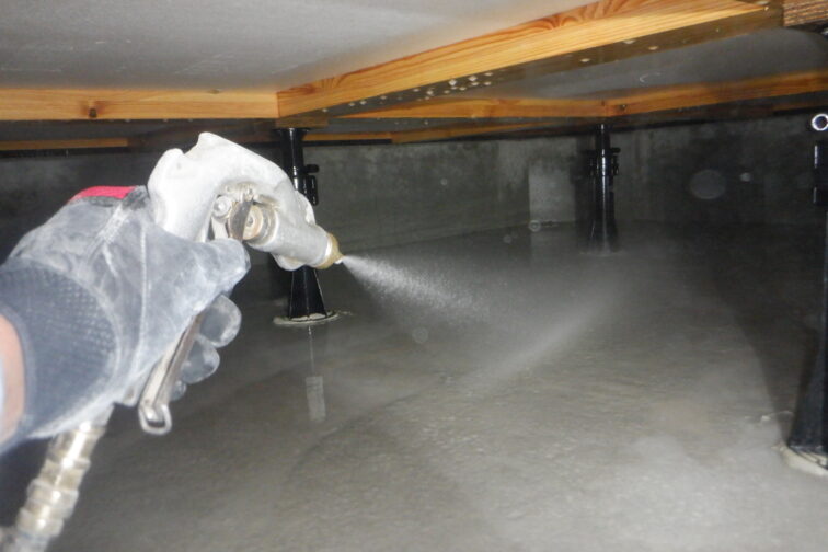 シロアリ保証が切れるタイミングで再施工をおすすめ致します。